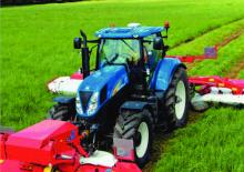 4WD traktorok New Holland T 6090 (860)
