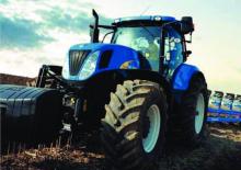 4WD traktorok New Holland T 7030 (600)