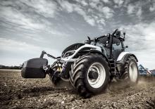4WD traktorok Valtra T254H