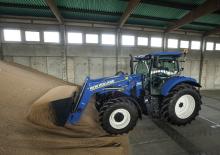 4WD traktorok New Holland T7.175 Classic