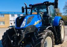 4WD traktorok New Holland T7.210 Classic