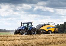 4WD traktorok New Holland T7.315