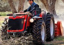 4WD traktorok Carraro TGF 9900