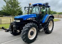 4WD traktorok New Holland TM 130 (300)