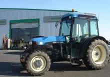 4WD traktorok New Holland TN 80 F DT (571)