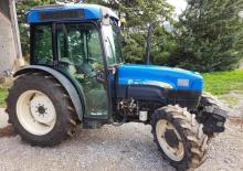 4WD traktorok New Holland TN 85 SA (700)