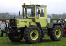 4WD traktorok Mercedes-Benz Trac 1100