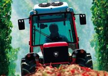 4WD traktorok Carraro TRH 9400