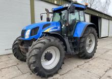 4WD traktorok New Holland TVT 195