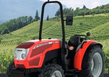 4WD traktorok McCormick X3.20F