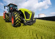 4WD traktorok Claas Xerion 5000 Trac VC