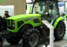 4WD traktorok Zoomlion ZK654