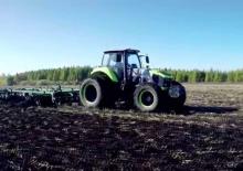 4WD traktorok Zoomlion ZL2104