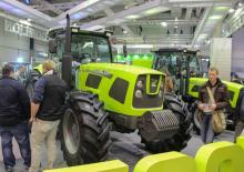 4WD traktorok Zoomlion ZS1354