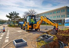 Árokásó-rakodók JCB 3CX Compact Pro