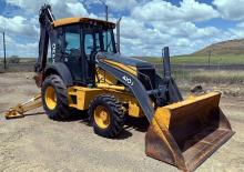 Árokásó-rakodók John Deere Construction 410 J
