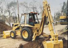 Árokásó-rakodók Caterpillar 436 II