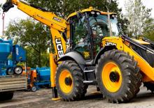 Árokásó-rakodók JCB 4CX