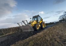 Árokásó-rakodók New Holland B100C TC
