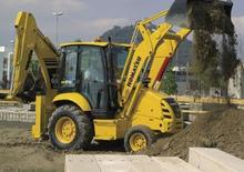 Árokásó-rakodók Komatsu WB91R-2