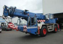 Autódaruk Terex-Demag AC 95 (4x4x4)