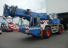 Autódaruk Terex-Demag AC 95 (4x4x4)