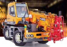 Terepjáró daruk Kato CR 130 Rf 