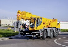 Autódaruk Liebherr LTC 1050-3.1 