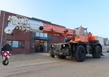 Terepjáró daruk Liebherr LTL 1050