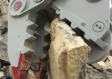 Betonroppantók Demarec DSP-30