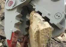 Betonroppantók Demarec DSP-45