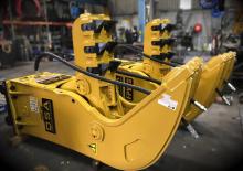 Betonroppantók OSA Demolition Equipment FPV 100 
