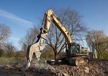 Betonroppantók Caterpillar P215