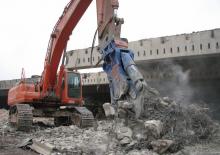 Betontörőgépek TREVI BENNE HC 40