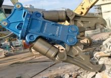 Betontörőgépek Okada TS-WB1100V
