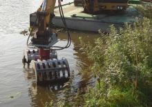 Bontási válogató megfogók Demarec DRG-4-DD NOX