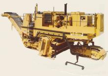 Burkolatmarók Caterpillar PR-1000
