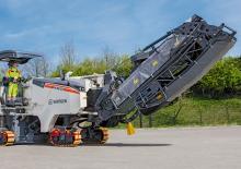 Burkolatmarók Wirtgen W 130 CF