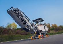 Burkolatmarók Wirtgen W 150 CFi