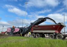 Burkolatmarók Wirtgen W 220 Fi