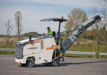 Burkolatmarók Wirtgen W 50 Ri
