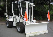 Burkolattertő gépek Grünig Uni-Truck 4W 1005