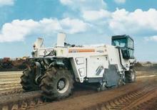 Burkolatújrahasznostók / hideg újrahasznostók Wirtgen WR 2500 SK