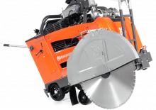 Burkolatvágók Husqvarna FS 7000 D