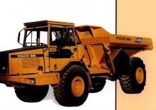 Csuklóvázas dömperek Volvo A25B (4x4)