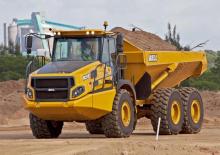 Csuklóvázas dömperek Bell B25E 6x4 Supertruck