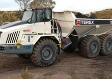 Csuklóvázas dömperek Terex TA 400
