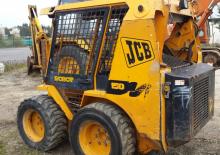 Csúszókormányzású rakodók JCB 150