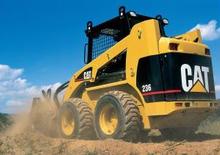 Csúszókormányzású rakodók Caterpillar 232B
