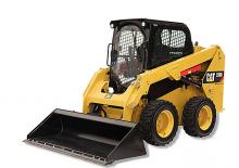 Csúszókormányzású rakodók Caterpillar 236D